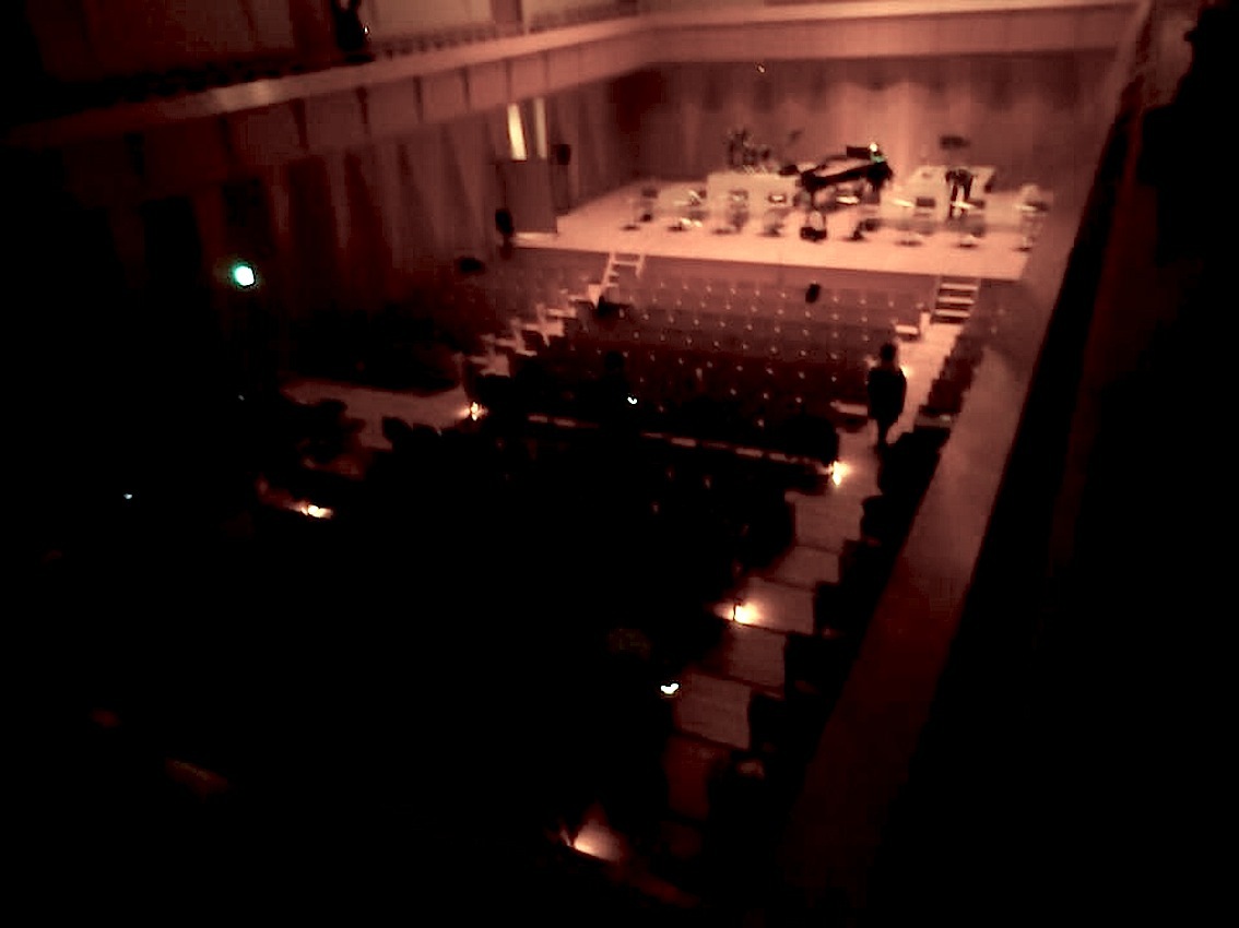 開演直前の模様